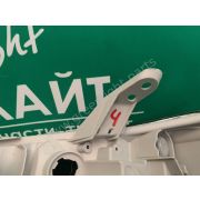 Крепление фары Corolla Axio / Fielder NZE141 / NZE144 (ремкомплект) RH